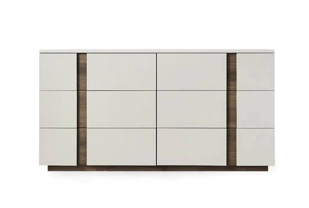 Romina Dresser