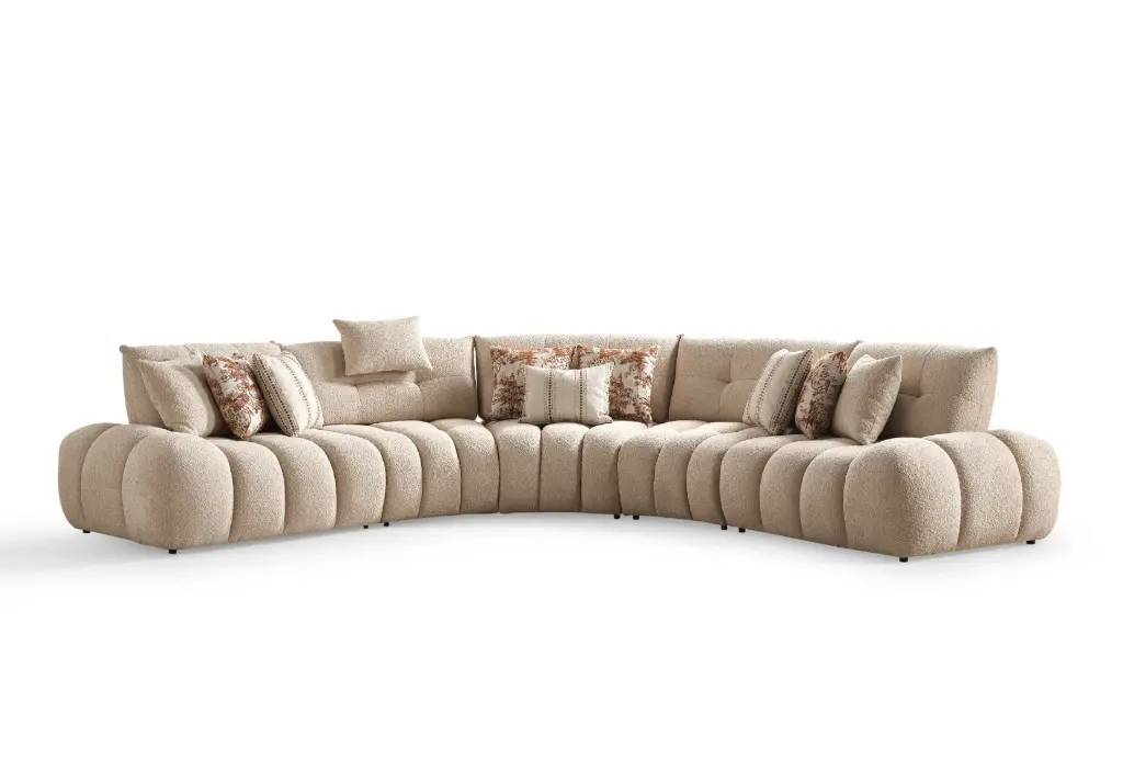 Lune Sectional