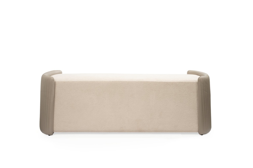 Hug Bench